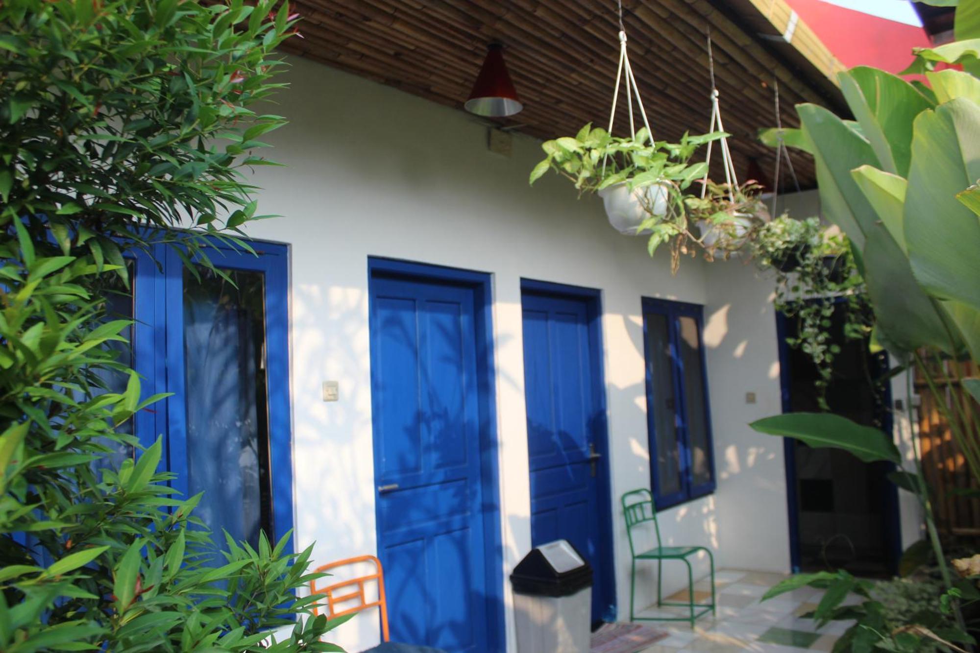 Viavia Guesthouse Yogyakarta Exterior foto